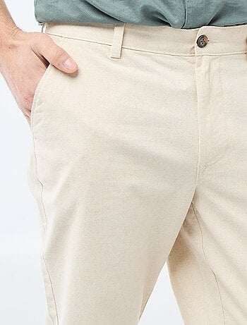 Chino uni taille standard