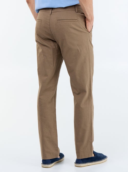 Chino uni taille standard - Kiabi