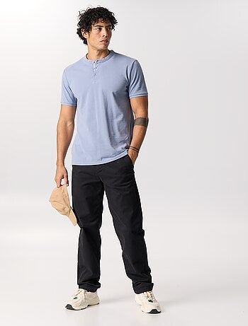 Chino uni taille standard