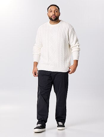 Chino uni taille standard