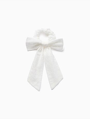 Chouchou avec nœud en broderie anglaise