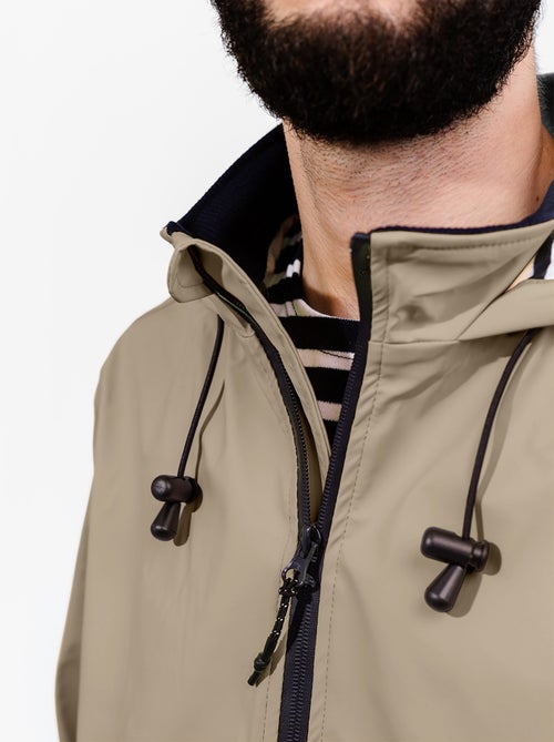 Ciré homme 'BREIZH OCEAN', Coutures et zip étanches, Doublure rayée de style marinière. - Kiabi