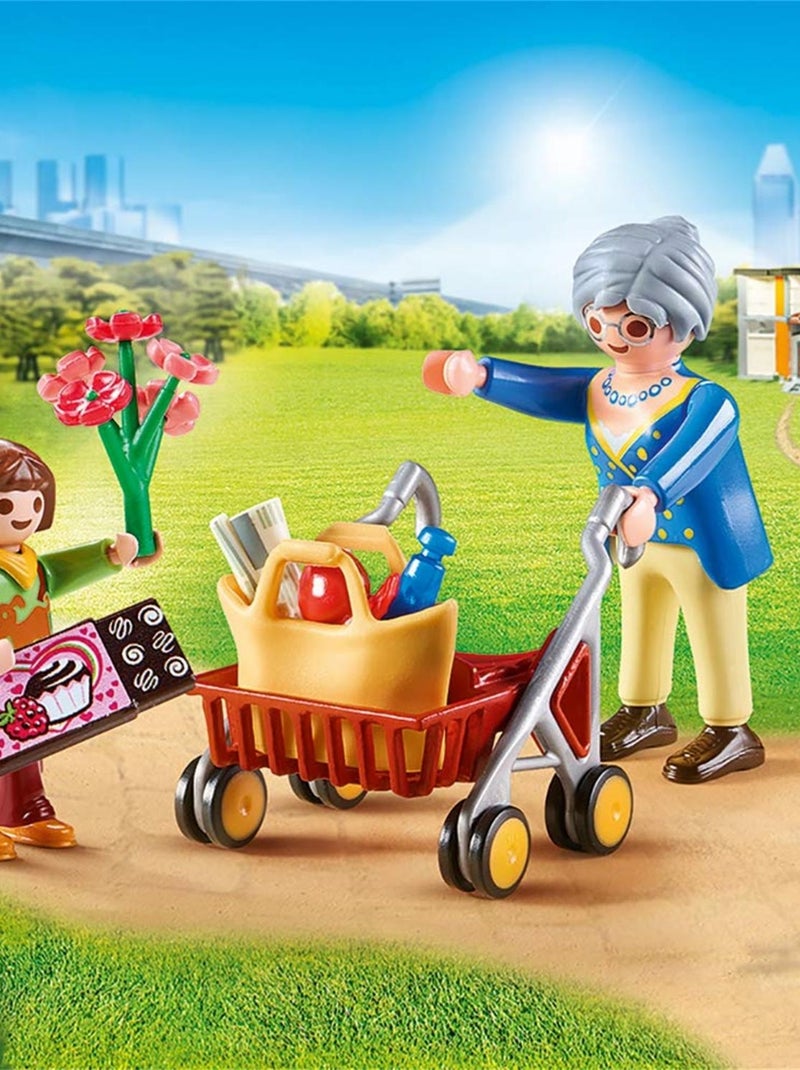 City Life - Petite fille et grand-mère N/A - Kiabi
