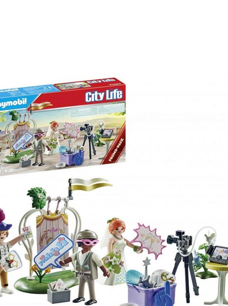 City Life Couple de mariés et appareil photo N/A - Kiabi