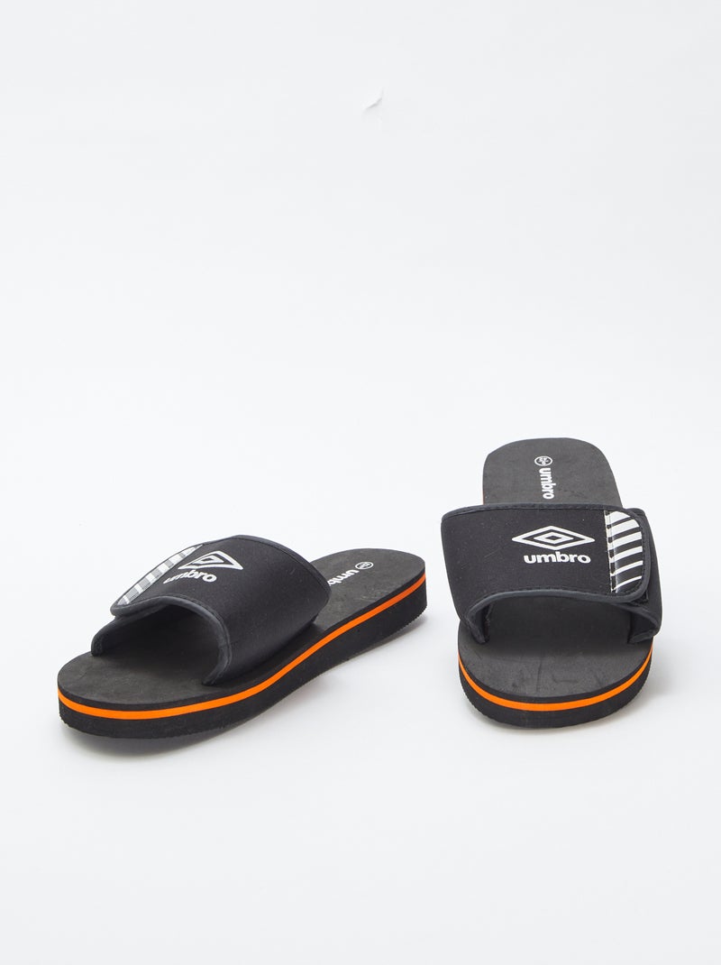 Claquette 'Umbro' NOIR - Kiabi