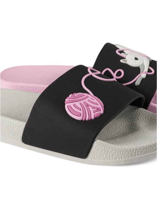 Claquettes Chat et Pelote de Laine - Kiabi Claquettes Chat et Pelote de Laine - Kiabi