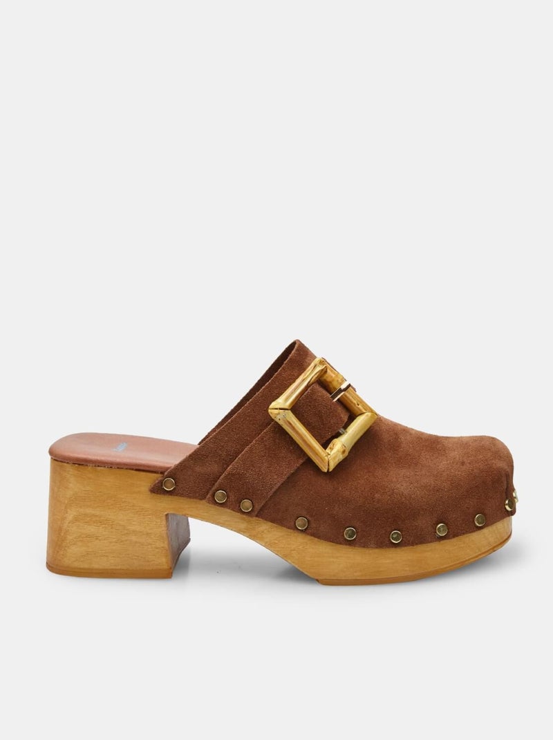 Clogs en daim BATA Marron - Kiabi