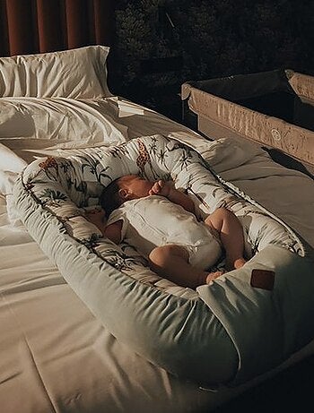 Cocon nid bébé matelassé réducteur de lit, Safari SEVIRA KIDS