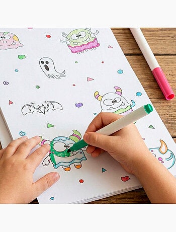 Coffret de dessin pour enfants avec 130 pièces de peinture et de couleur colorbaby