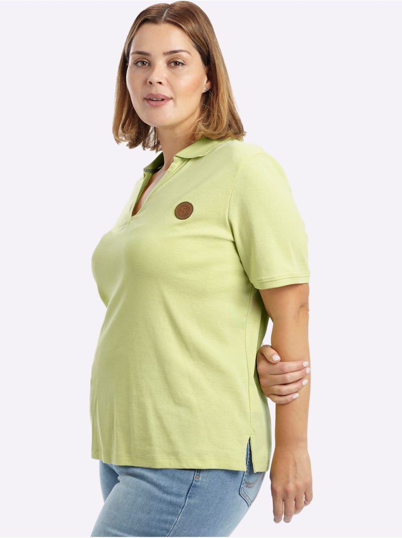 Col Polo Avec Encolure En V - Taille Standard - Sheego Vert pistache - Kiabi