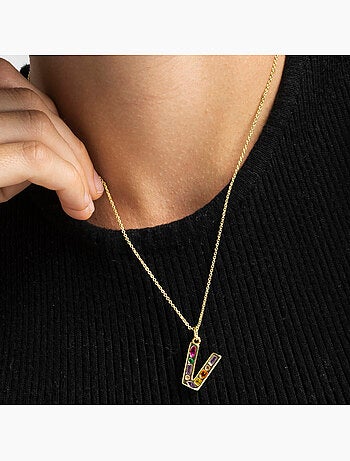 Collier avec zircone multicolore avec finition or 18 carats - Lettre V de l’alphabet
