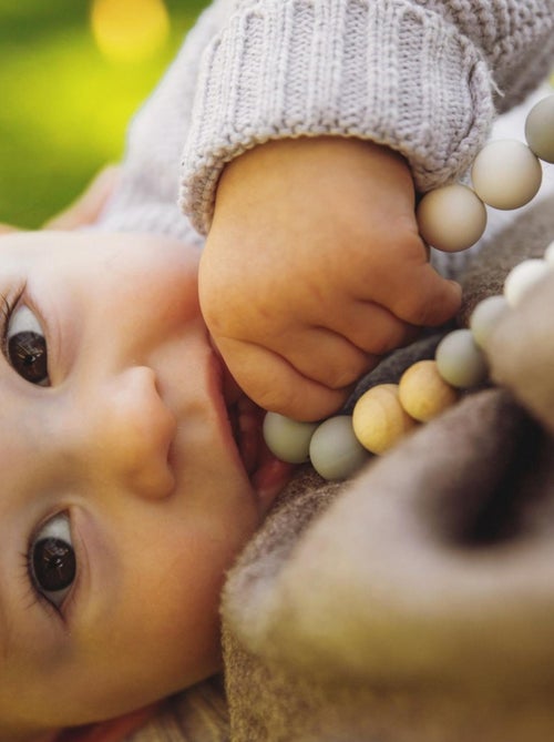 Collier d'allaitement ou de portage silicone et bois 'Scandi' - Kiabi