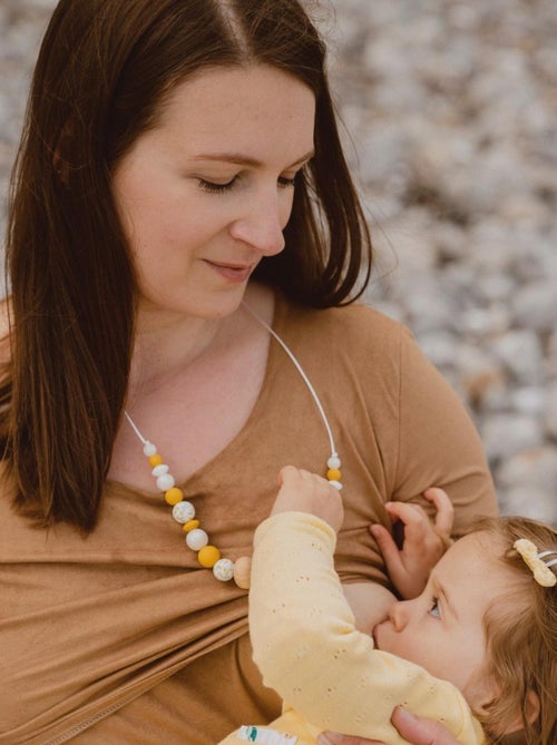 Collier d'allaitement ou de portage silicone 'Mimosa' - Kiabi