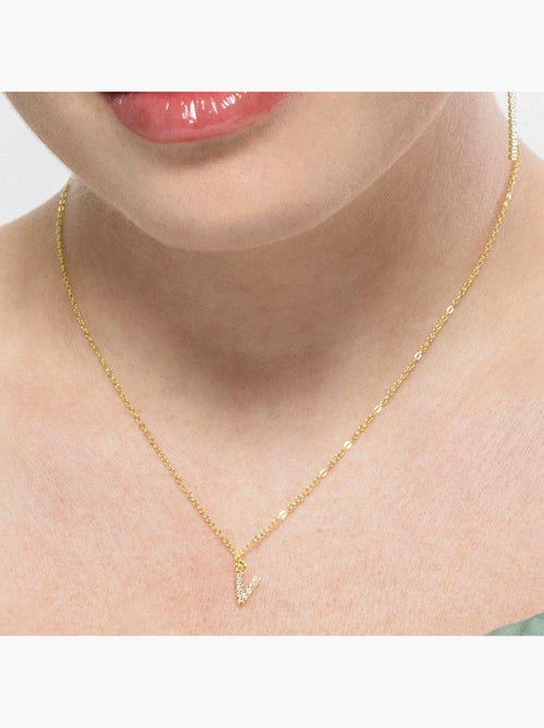 Collier Luxenter avec zircone brillante, finition or 18 carats - Alphabet - Kiabi Collier Luxenter avec zircone brillante, finition or 18 carats - Alphabet - Kiabi
