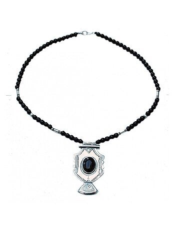 Collier touareg amphore en argent