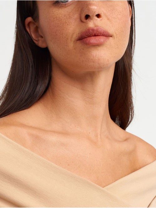 Combinaison femme en maille slim à épaules dénudées dilvin - Kiabi Combinaison femme en maille slim à épaules dénudées dilvin - Kiabi