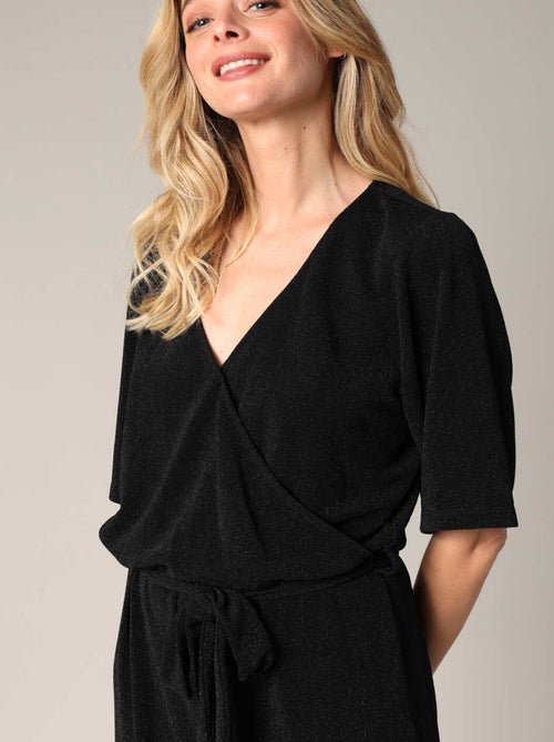 Combinaison fluide, effet cache-cœur et matière légèrement irisée
 'Deeluxe' - Kiabi