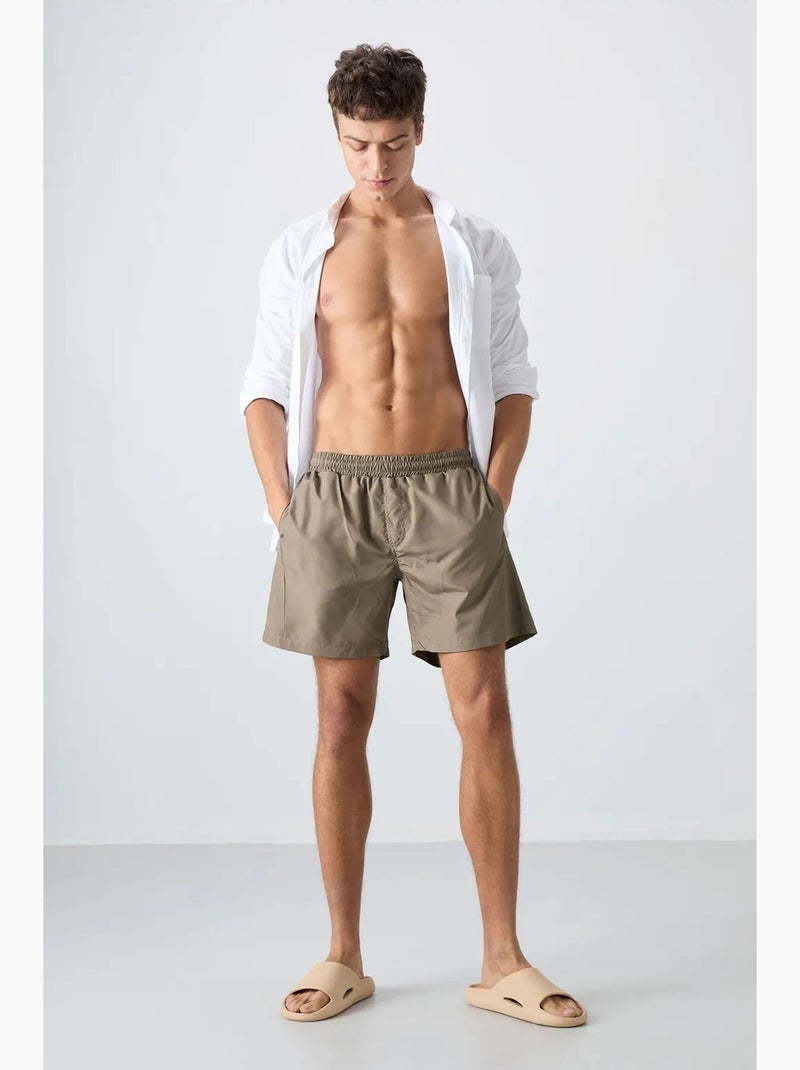 Combinaison homme à short à enfiler tommy Kaki - Kiabi