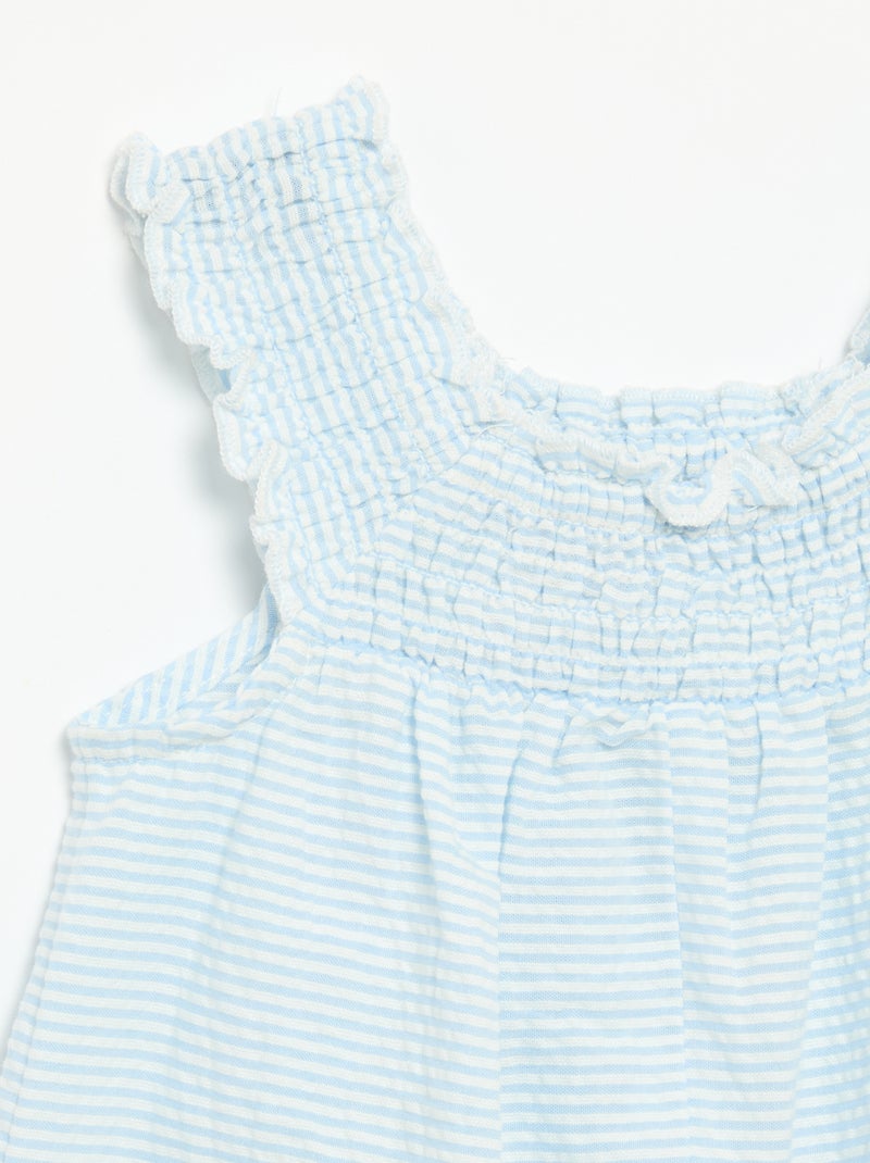 Combinaison short rayée en seersucker avec smock et broderies Bleu - Kiabi