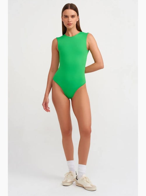 Combinaison unitard sans manches, coupe ajustée dilvin - Kiabi Combinaison unitard sans manches, coupe ajustée dilvin - Kiabi