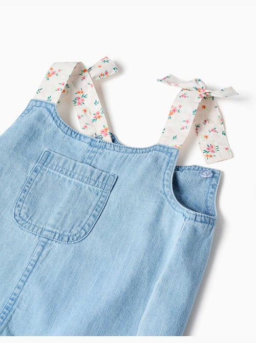 Combishort en jean avec bretelles à motif floral - Kiabi