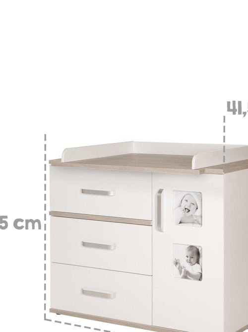 Commode à langer 3 tiroirs et porte avec 2 cadres photo 'Moritz' ROBA - Kiabi Commode à langer 3 tiroirs et porte avec 2 cadres photo 'Moritz' ROBA - Kiabi