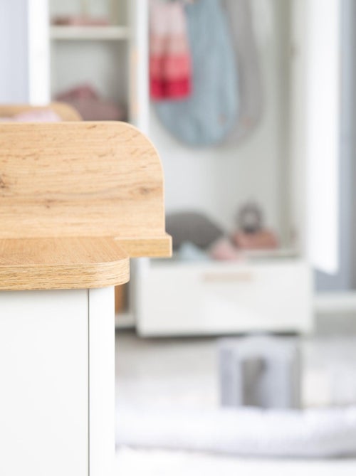Commode à langer évolutive 3 tiroirs en bois effet chêne - ROBA 'Ava' - Kiabi Commode à langer évolutive 3 tiroirs en bois effet chêne - ROBA 'Ava' - Kiabi