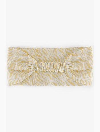 Confident bandeau penti
