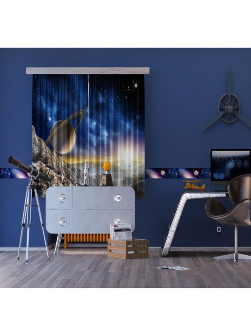 Cosmos, rideau imprimés espace planètes et ciel bleu 180x160 cm, 2 pièces - Kiabi Cosmos, rideau imprimés espace planètes et ciel bleu 180x160 cm, 2 pièces - Kiabi