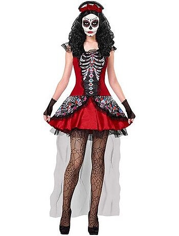 Costume de Catrina pour le Jour des Morts avec voile