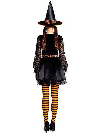 Costume de sorcière avec dentelle