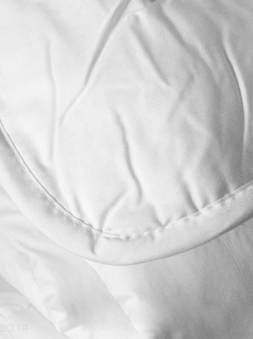 Couette BAMBOO garnissage viscose de bambou Léger (été) 200 g/m2 - Kiabi