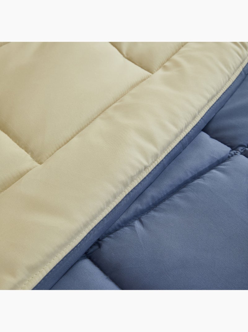 Couette chaude microfibre bicolore 400 gr/m2 Bleu pétrole - Kiabi