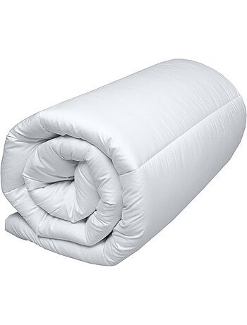 Couette chaude respirante en microfibre avec traitement aloe vera