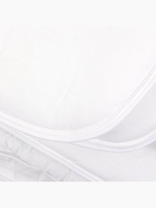 Couette ELSA garnissage fibre polyester Chaud (hiver) 400 g/m2 - Kiabi