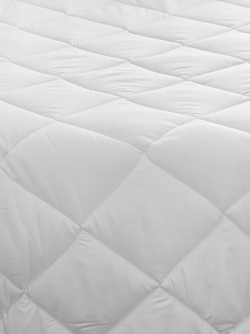 Couette en microfibre 4 saisons - Kiabi