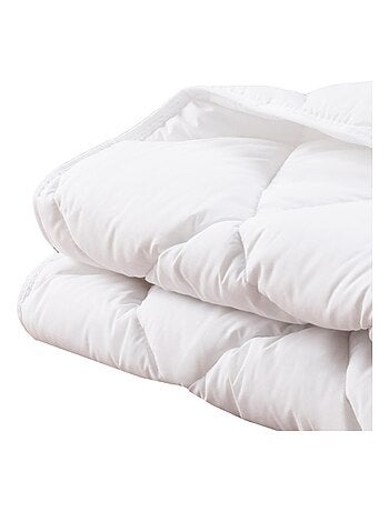 Couette enfant anti acarien