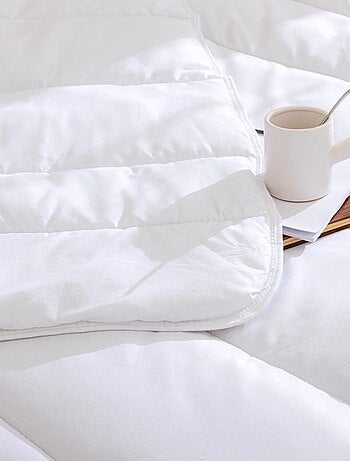 Couette été tempérée 200g