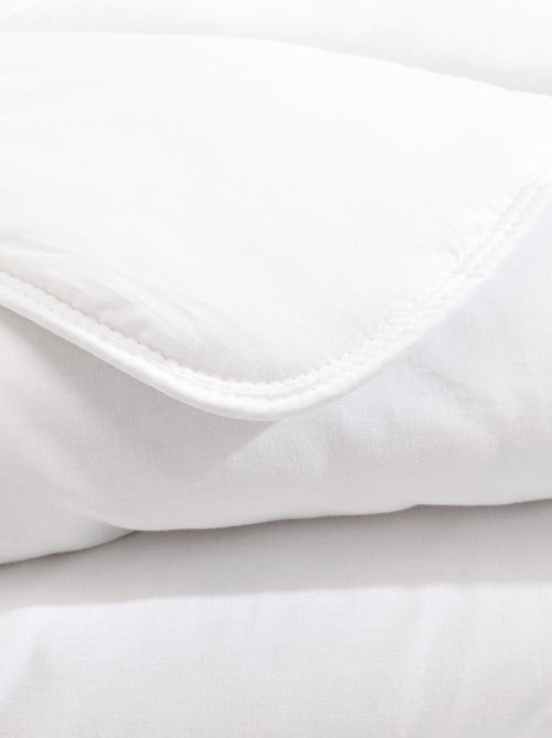 Couette été tempérée 200g - Kiabi Couette été tempérée 200g - Kiabi