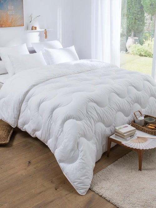 Couette Feel Fresh - Confort Hôtel - LEGERE - DODO - Kiabi Couette Feel Fresh - Confort Hôtel - LEGERE - DODO - Kiabi