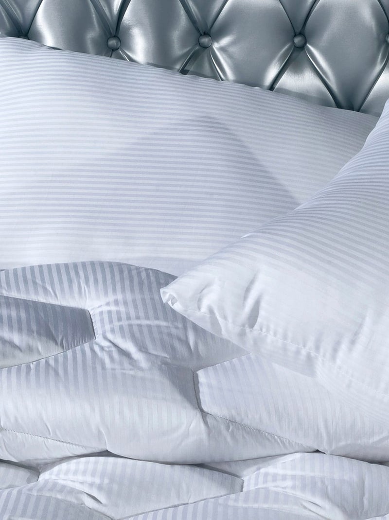 Couette hiver chaude 600gr enveloppe SATIN Blanc - Kiabi