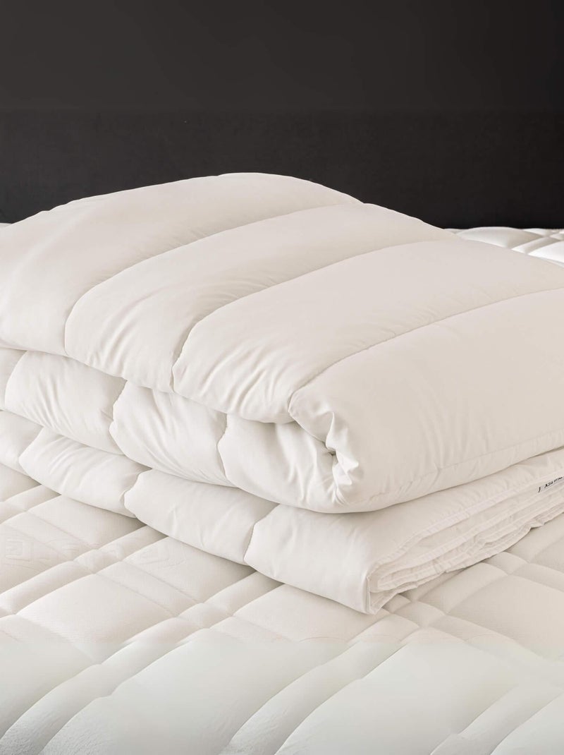 Couette hypoallergénique tempérée 300g Blanc - Kiabi