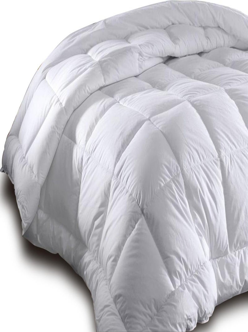 Couette microfibre 220x240 - Blanche - 550 grs/m2 Blanc - Kiabi