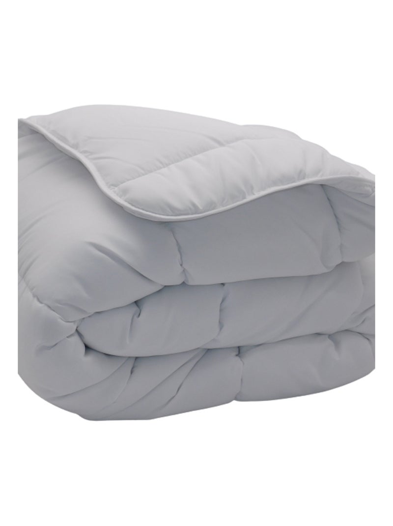Couette microfibre Grand froid Spécial hiver - 2 personnes 220 x 240 Blanc - Kiabi