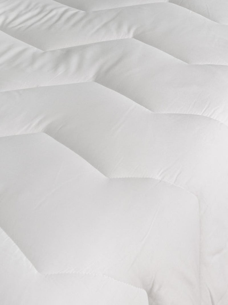 Couette naturelle BAMBOU 50% viscose de bambou Tempéré (mi-saison) 300 g/m2 Blanc - Kiabi
