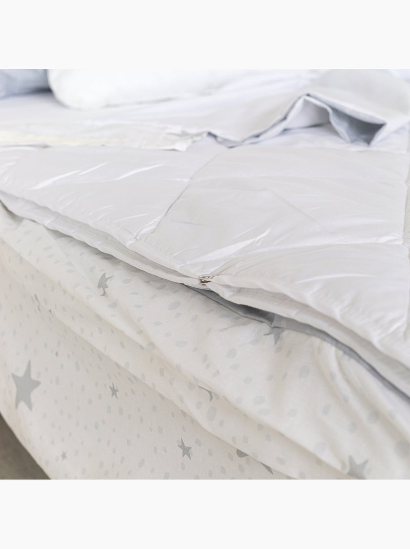 Couette nordik sac toutes saisons 120 + 250 gr
 Basic "Happyfriday" Blanc - Kiabi