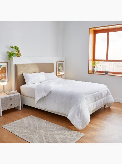 Couette Nordique microfibre Antiallergique Automne-Hiver - Kiabi
