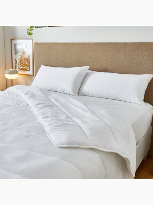 Couette Nordique microfibre Antiallergique Automne-Hiver - Kiabi