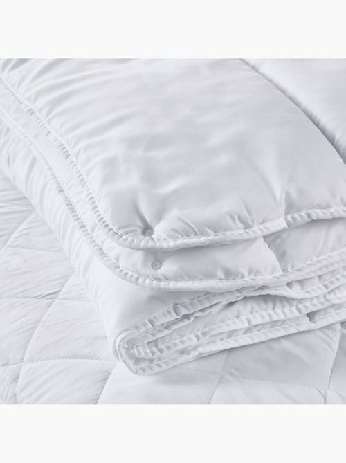 Couette Nordique microfibre Due Antiallergique 4 saisons - Kiabi
