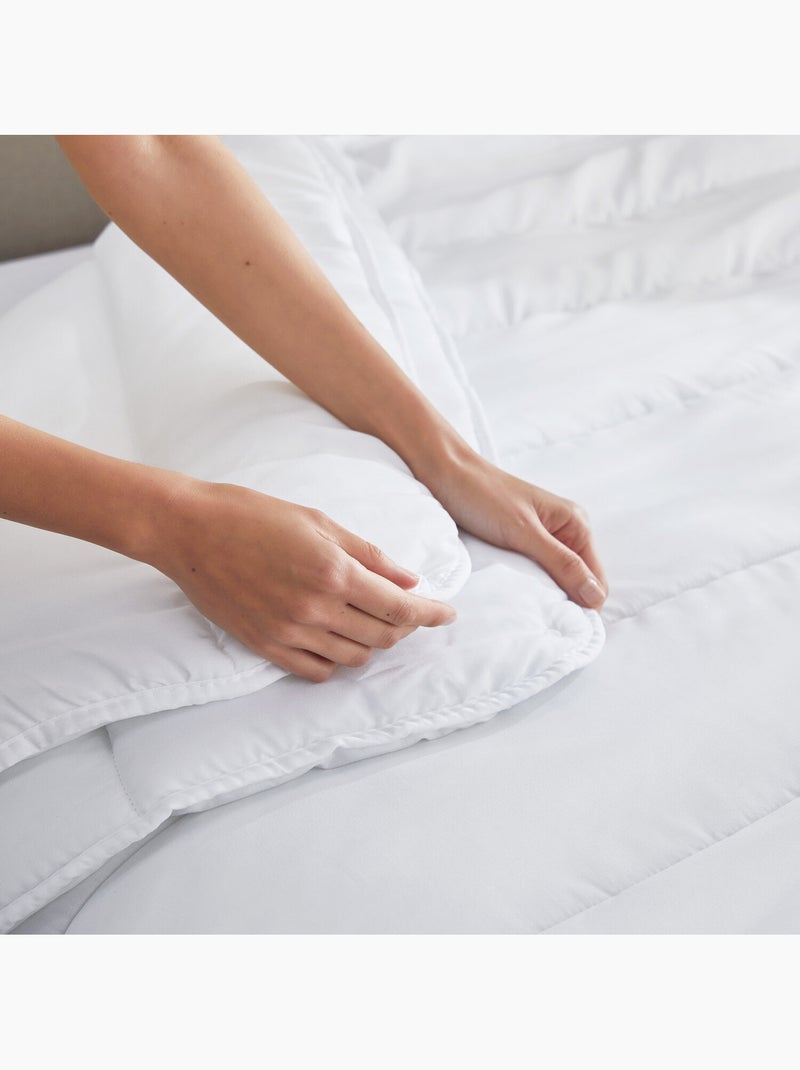 Couette Nordique microfibre Due Antiallergique 4 saisons Blanc - Kiabi